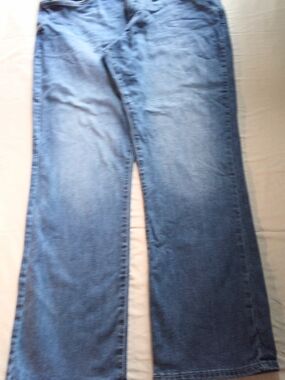 Lucky Brand  Blue Straight Jeans